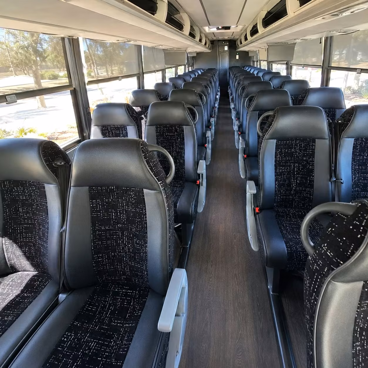 charter bus transfers between davie and fort lauderdale hollywood international airport