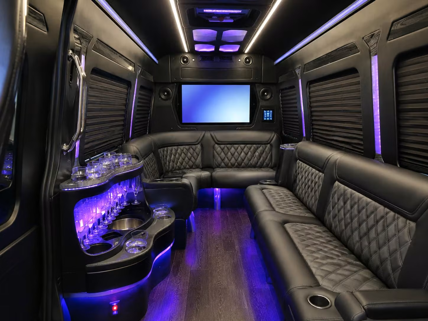 corporate shuttles for nova southeastern university conferences and davie research campus events