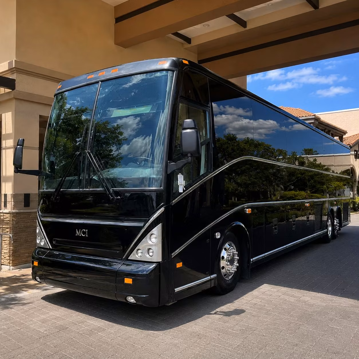davie groups headed to kaseya center for concerts and live events