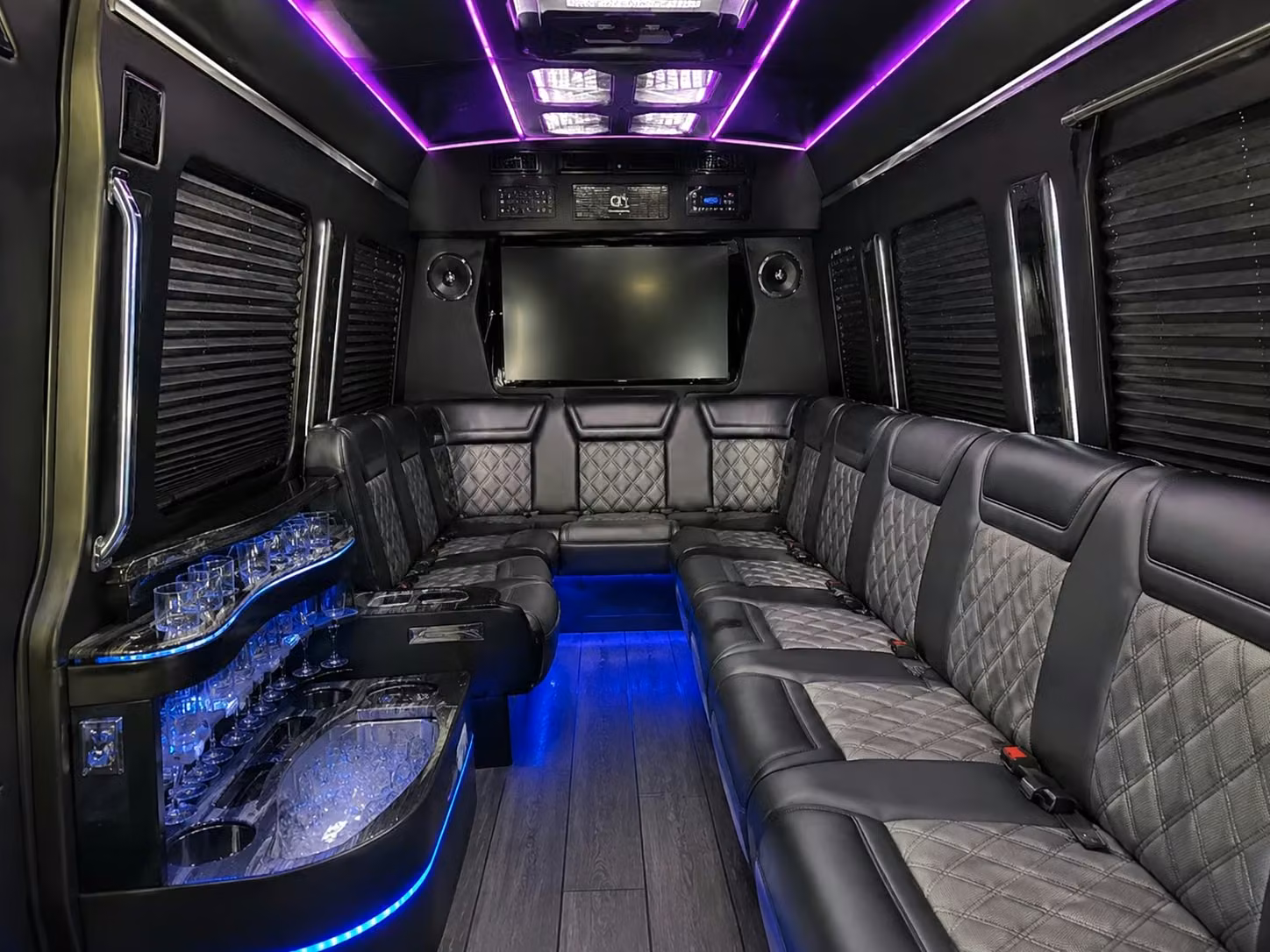 why a wedding shuttle bus makes all the difference in davie